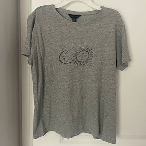 NEVER worn gray shirt from Lulu’s. Size US 8